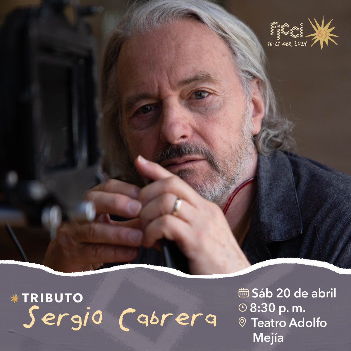 _FICCI_'s tweet image. ¡Imperdible! 

Esta noche, el #FICCI63  rinde homenaje a Sergio Cabrera, un maestro del cine colombiano. 

La cita es a las 8:30 p. m. en el Teatro Adolfo Mejía para celebrar su excepcional contribución al arte cinematográfico. ¡Te esperamos en este emotivo tributo!
