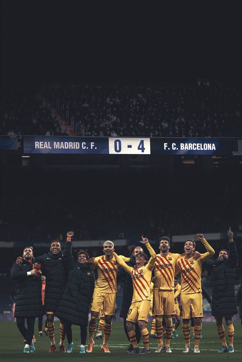 BarcaTimes's tweet photo. 𝑰𝒄𝒐𝒏𝒊𝒄. #ElClasico https://t.co/myN65vLizo