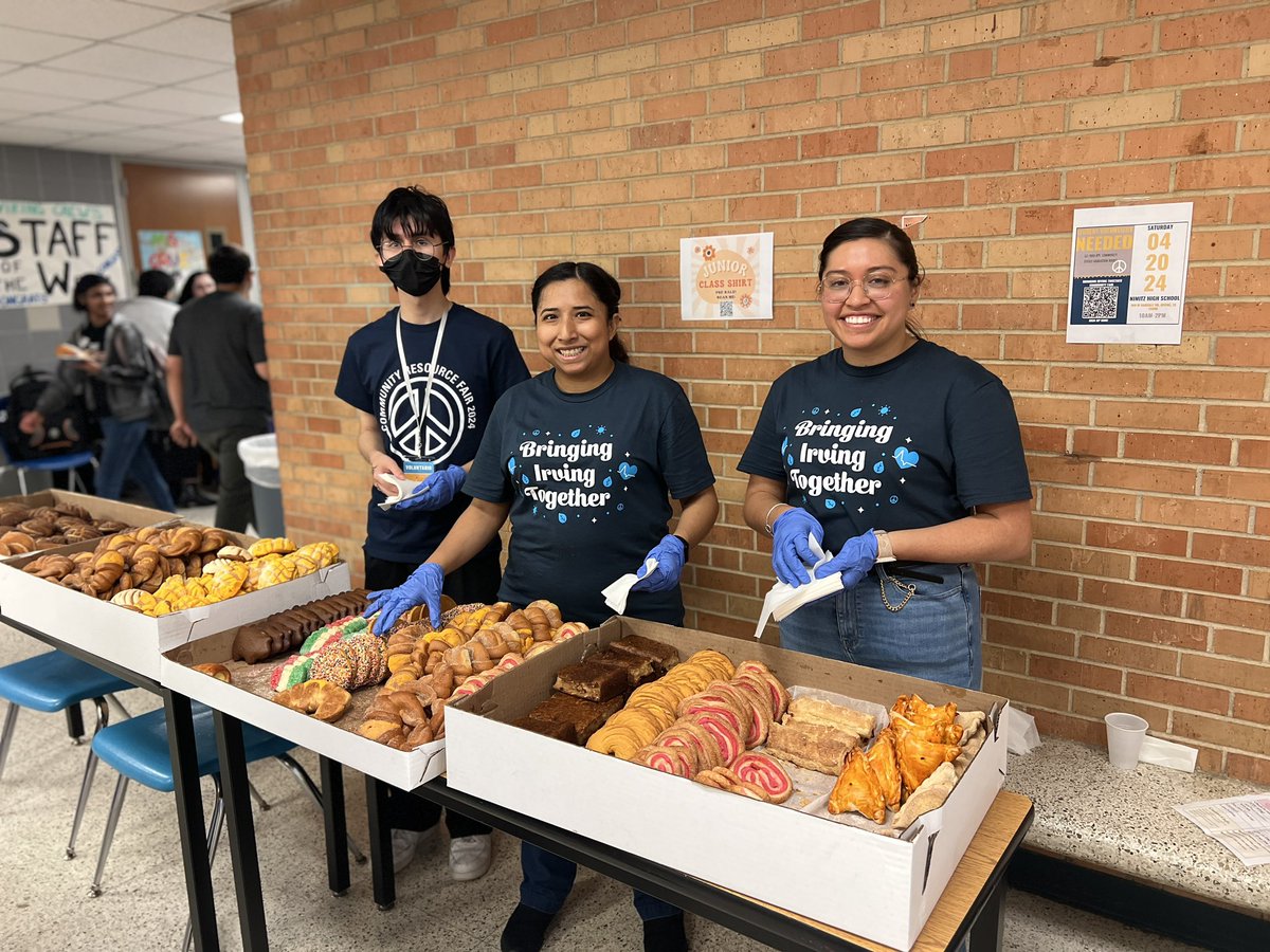 IrvingISD's tweet photo. @NimitzVikings @IISDMagdaHdz There’s so much to do and see. We ❤️ to see the community come together. https://t.co/jlnuPInfek