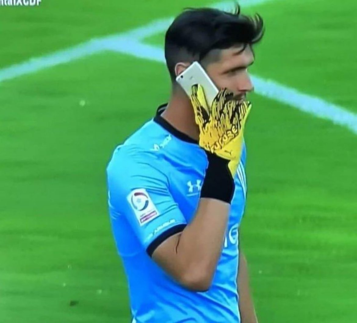“Babe I have to go, Chelsea are on the counter attack”

“Oh wait, it’s Nicolas Jackson.”