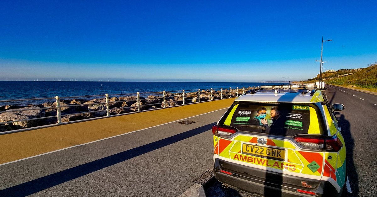 Now that the prom in Old Colwyn is back open, I think I have found my new favourite standby spot. 

Just me, my thoughts and the sound of gentle waves. Bliss. 

#CHARULife #Paramedic #Ambulance #NorthWales #ColwynBay