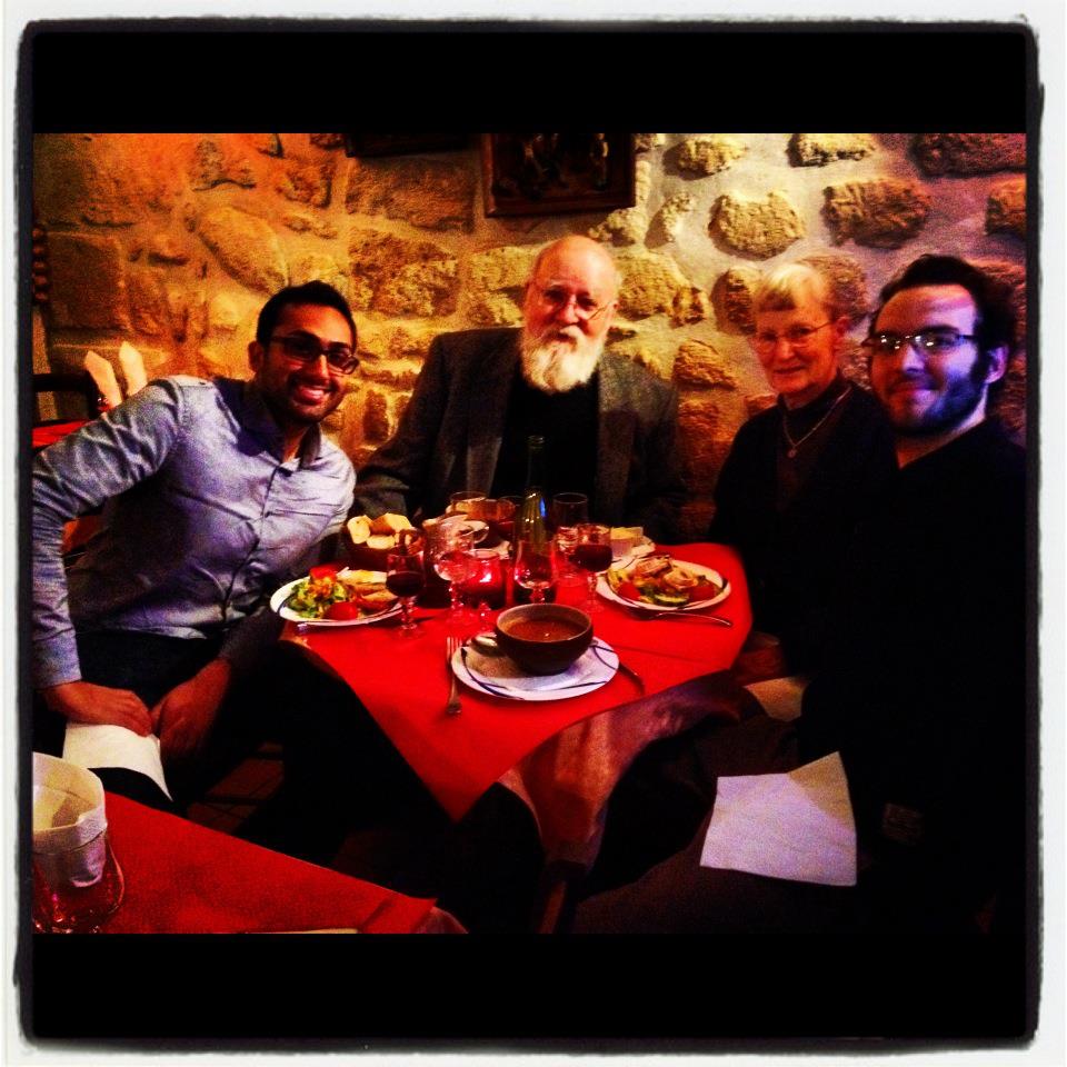 When I was a mid-20s cog sci masters student in Paris, Dan Dennet's computer broke the night before a talk so & I friend helped him fix it. As a thank you, he took us out to dinner. It was a small gesture for him, but it was magical night for us. He was a powerful force. RIP