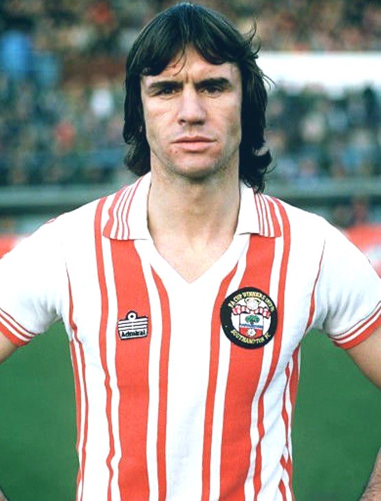 Absolute warrior, classic image of the great Dave Watson, Southampton (1979-82) #SFC #TheSaints #Soton #SouthamptonFC
