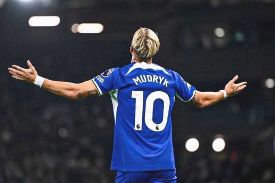 Vintage_Cfc's tweet image. -Jackson missed 3 big chances not a word a against him 
- Chilwell missed a simple pass to sterling, they say nothing 
- Madueke took shots from impossible angles, they say nothing 
- Mudryk misplaces 1 cross, “sell him, he cost us the game” “waste of money”.