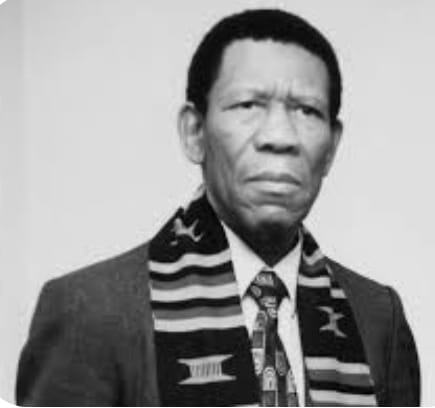 LetlapaMphahlel's tweet photo. Ntate Motsoko Pheko is no more. I first met him in Maseru, Lesotho. I'm yet to meet a person who is so passionate about the land and justice. It was his struggle for justice that made him a hero among political prisoners since early 60s. He was truthful and fearless to the end. https://t.co/CBCpBuB8Mb