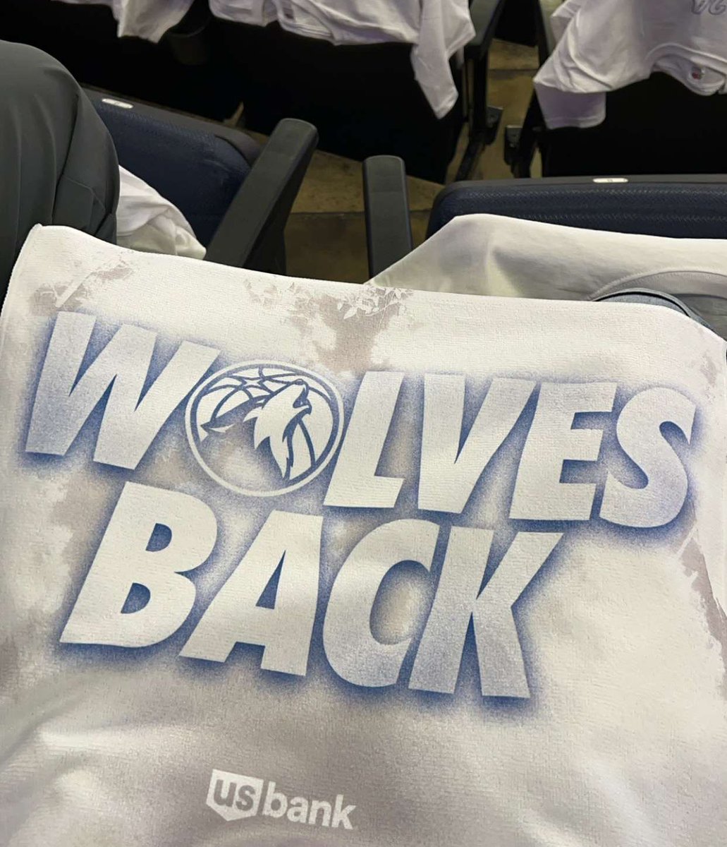 BM_Ahmed's tweet image. Streets are saying 

#WolvesIn6