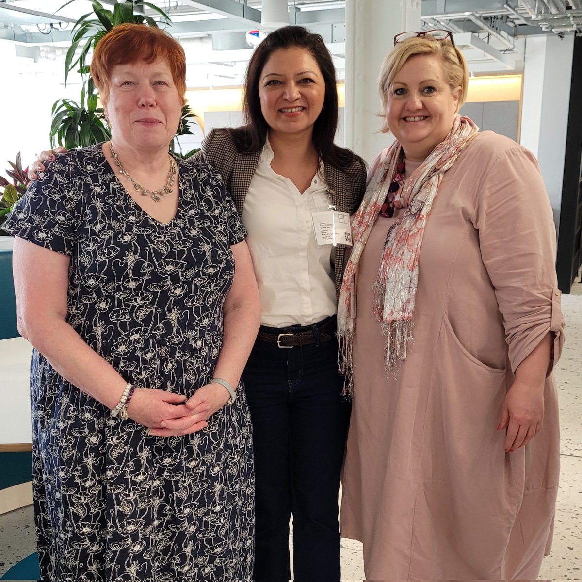 sufiyaahmed's tweet photo. This year I'm aiming to take pics with every #schoollibrarian I meet. They make huge difference to #pupilwellbeing and #readingforpleasure and we should all support the campaign to
#MakeSchoolLibrariesStatutory 
#GreatSchoolLibraries 
With @bcb567 @CathiLibraryreg at #plaa2024 https://t.co/piuXi03lmr