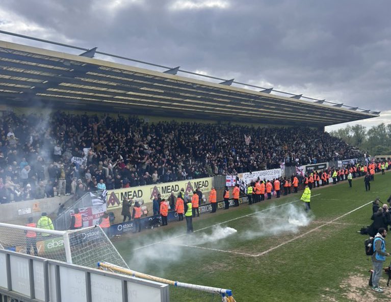 Derby County’s sell out away end at Cambridge today. After their 1-0 win, they only need a point next weekend at home to Carlisle to guarantee promotion! 👏 #DCFC