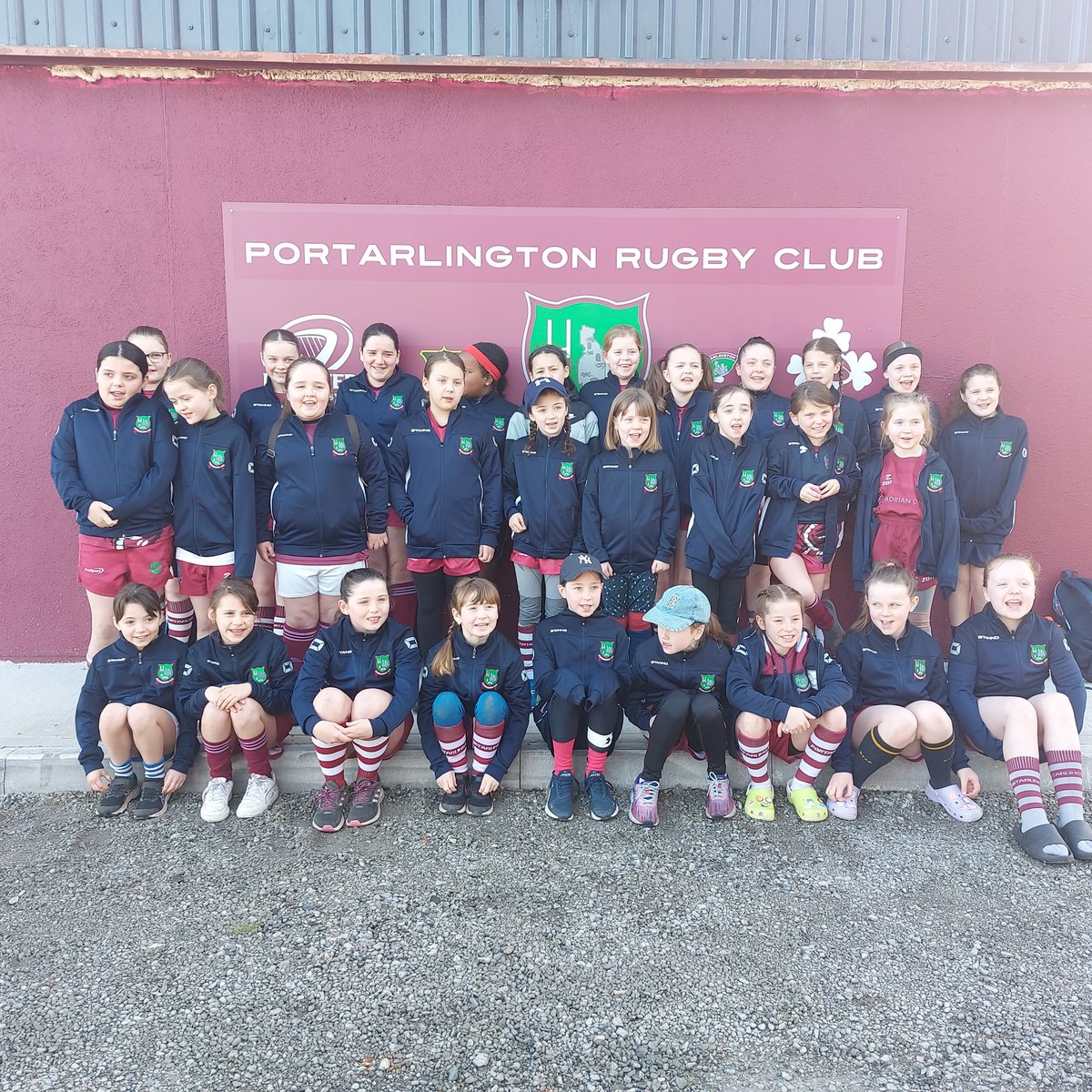 A super day for all the @portrugby1974 mini girls today in St Mary's for the @leinsterrugby Girls Blitz @JennieBagnall