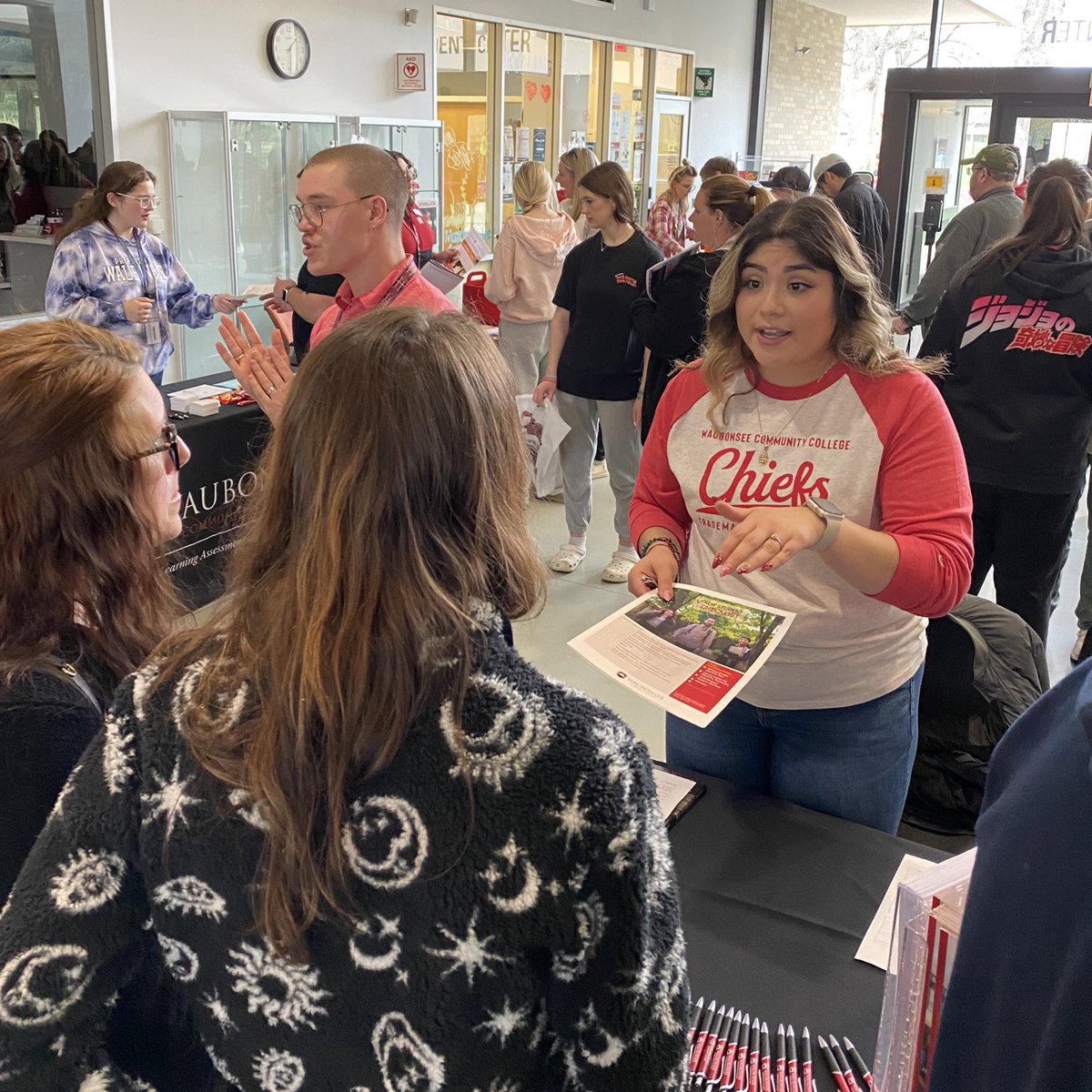 🎉 Join us today, 4/20, until 3 p.m. for the #Waubonsee Sugar Grove Open House! 📚 Tour Campus Spaces 🎓 Explore Academic Programs 💵 Gain #FinAid & Scholarship Info 🎷 Enjoy Treats, Music, & Giveaways 🏀 Discover Clubs & Athletics