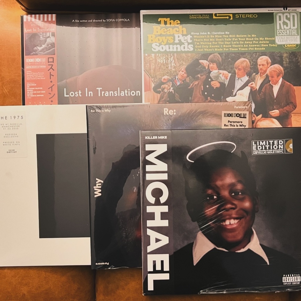 hiroticks's tweet photo. This year’s #rsd haul. #vinyl #vinylcollection #recordstoreday #shoplocal https://t.co/BLK3myaCZi https://t.co/gb3CI5vCA9