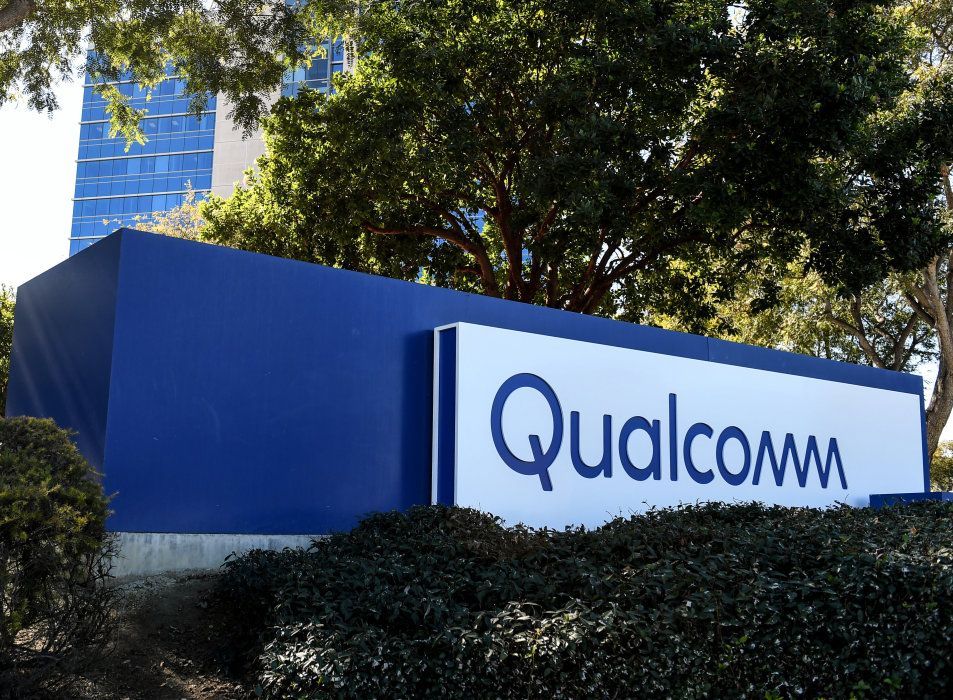 Qualcomm readies 'micro-power' Wi-Fi system and 'AI-ready' IoT platforms buff.ly/4b0LkIP
#iot #IIoT #IoTPL #IoTCL #IoTCommunity #internetOfThings #5G #smartThings #internetofeverything #industry40 #smartCity #digitalCity @IoTCommunity @IoTChannel