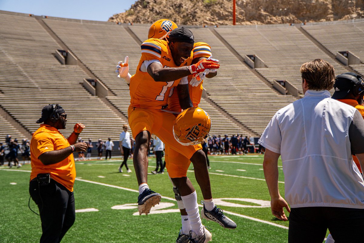 UTEPFB tweet picture