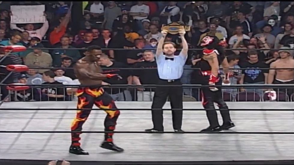 #VIDEO 🎞️

Match of the Day: Psicosis 🆚 Booker T (1998). 🇺🇸

Click on the link to watch this full match ➡️ luchacentral.com/match-of-the-d… 

#LuchaCentral #WCW #WWE #LuchaLibre #ProWrestling #プロレス 🤼‍♂️  

➡️ LuchaCentral.Com 🌐