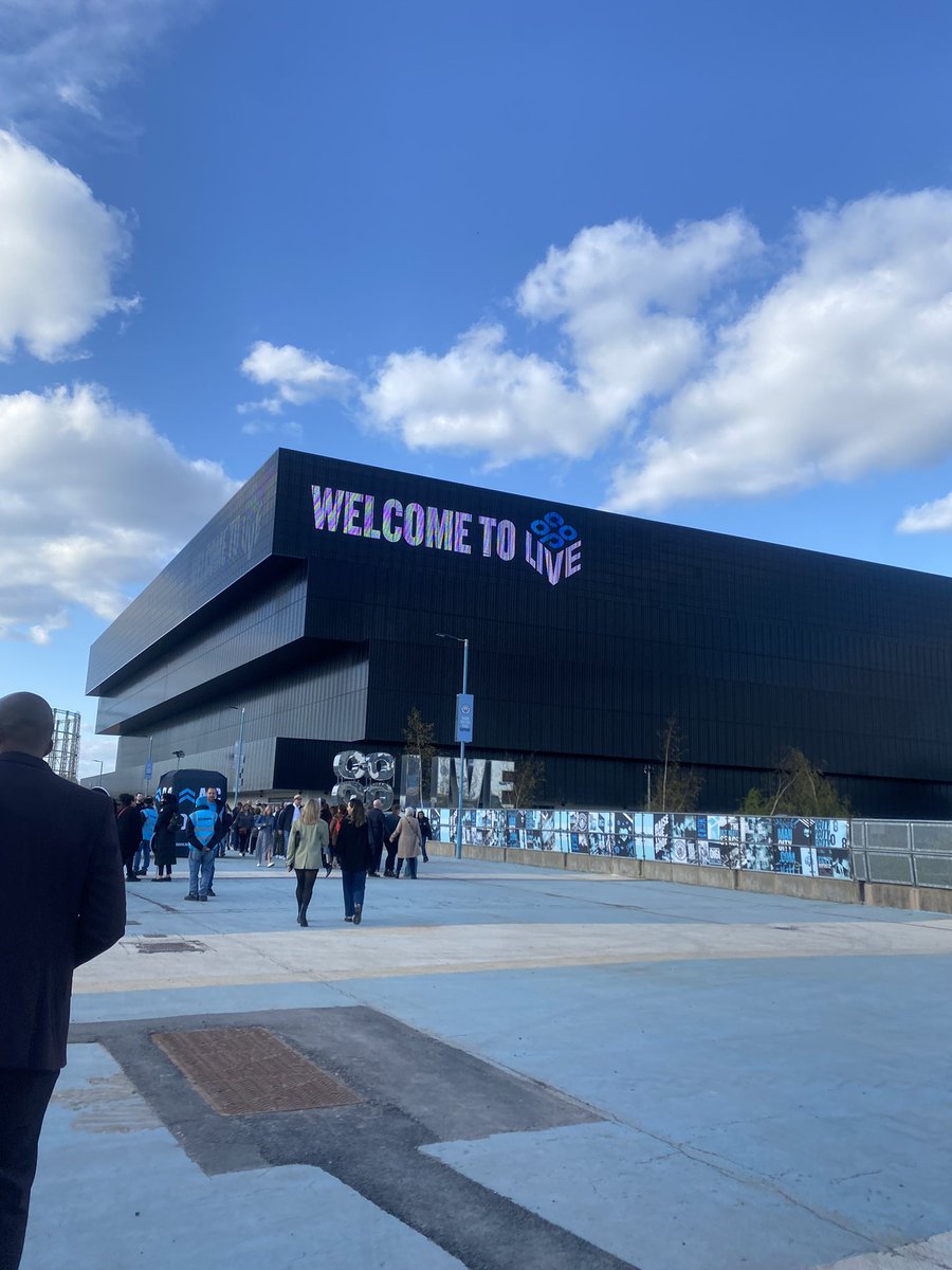 MollGMatthews's tweet photo. So excited to see Rick Astley at @TheCoopLive tonight! 🎉 https://t.co/APsTNqPm8i