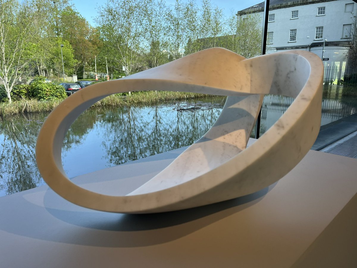 DunleavyBernard's tweet image. Took the long road home today in order to see Eilis O’Connell’s new show - In The Roundness of Being - at Visual in Carlow. Absolutely spectacular: I would have been hopping mad if I’d missed it! @VisualCarlow @RHAGallery @SolomonFineArt