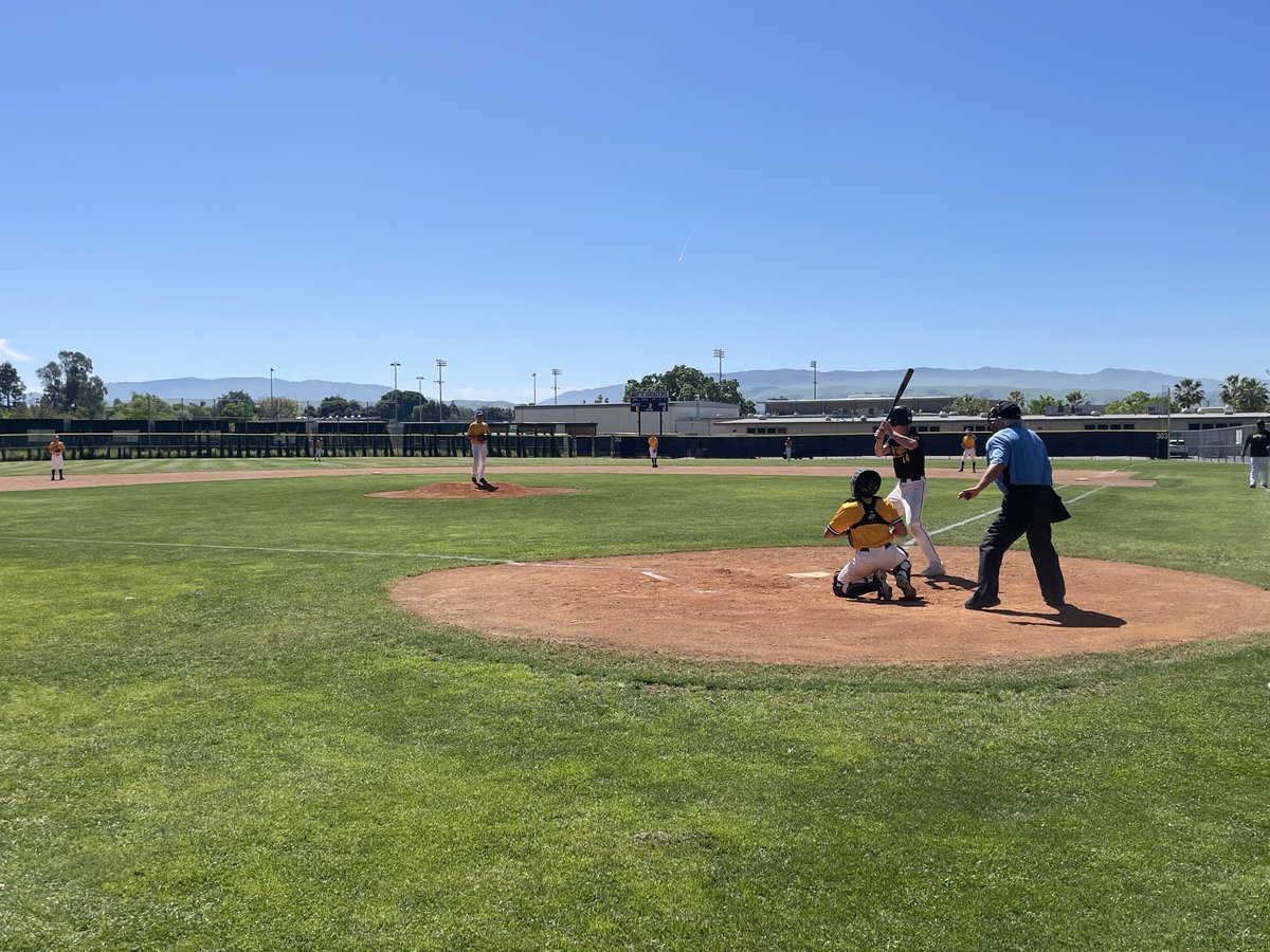 Come down to the yard and support your Freshmen Matadors. They have a DH vs Amador. Beautiful day to be at the yard!