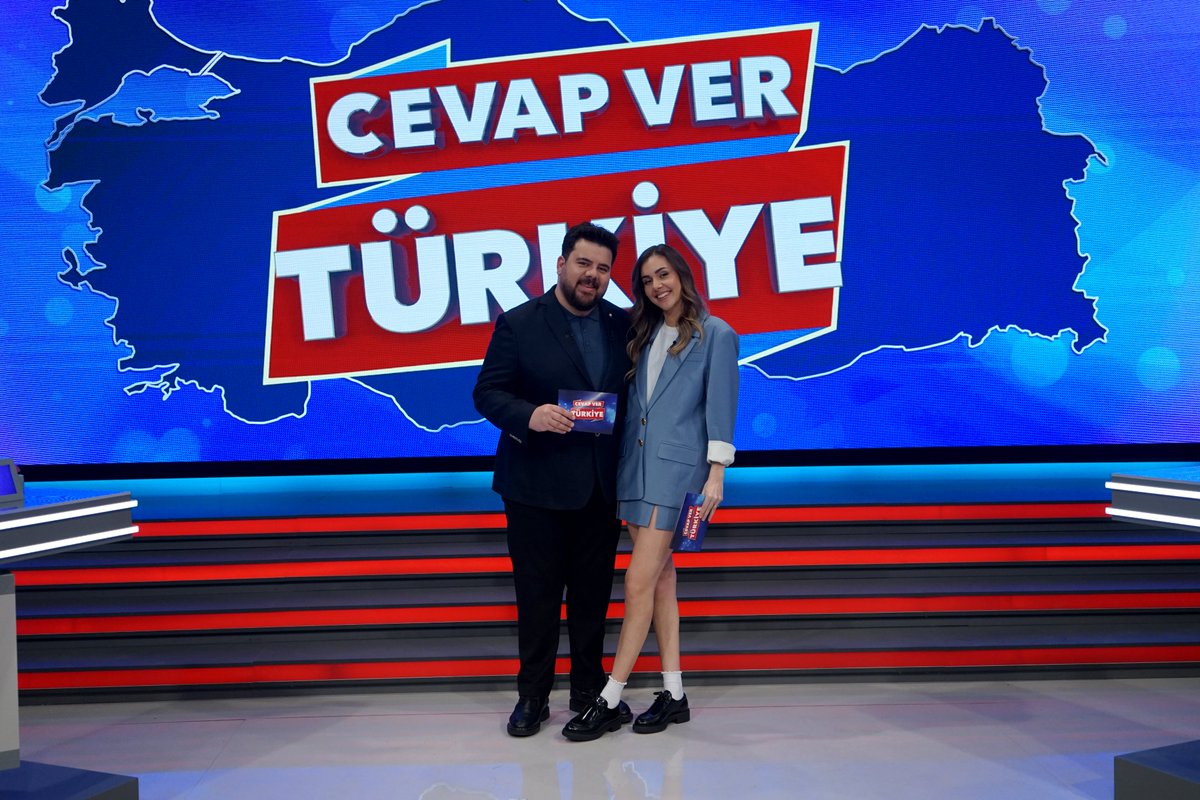 Berfu ve Eser Yenenler’in sunumuyla #CevapVerTürkiye yeni bölüm bugün 14.15’te TV8’de. #CevapVerTürkiye @cevapverturkiye