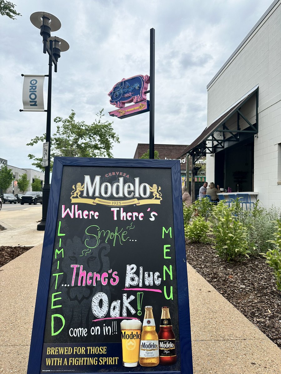 BlueOakBBQ's tweet photo. #huntsville #limitedmenu https://t.co/1NZiH9671c