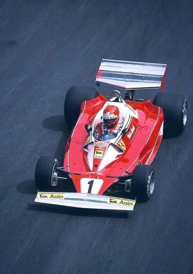 #F1 No soy ‘tifoso’ pero las Ferrari fueron siempre lindas, no? Esta 312 T2 es de 1976, así eran hace 48 años!! Una belleza. Vía @culture_f1