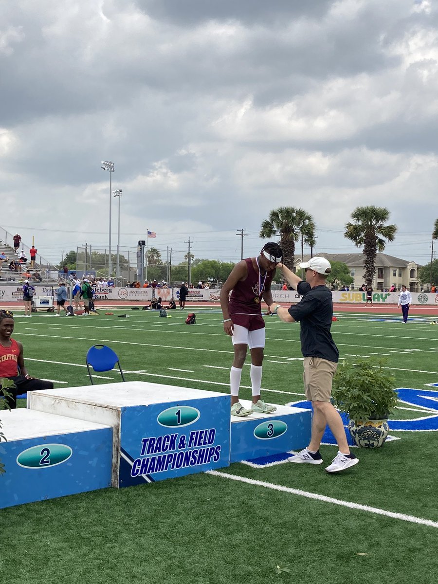 CoachWoods12's tweet photo. New PR of 23’7 got him 3rd Awesome competition in Region 4 Very likely earned him a trip to Austin proud of you @JaydenMccoy07
@TulosoMidwayISD @T_MAthletics @tulosomidwayhs @VanmatreSteve @LarissaLiska #ItOurTime 4x1 https://t.co/whlQsLWz1g