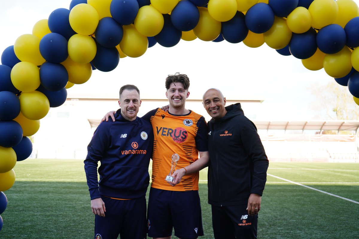 Slough Town Football Club Manager's Player of the Season: Dan Bayliss 🏆 Congratulations, Dan! #OneSlough