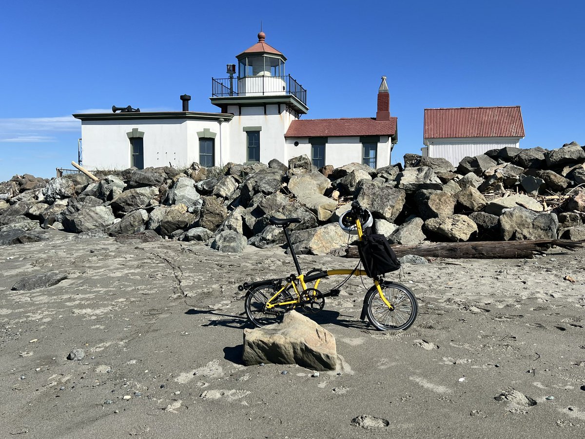 What started as an alternative to the train has become something of a fun addiction- I absolutely love this little bike! <a href="/BromptonBicycle/">Brompton Bicycle</a> <a href="/StowsCycles/">Stows Cycles</a>