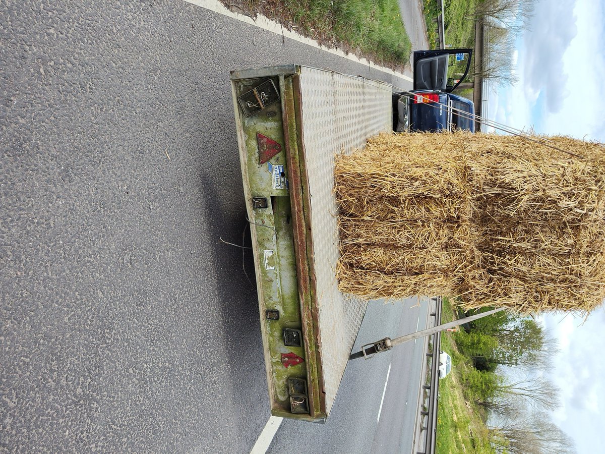 HAY, looks like the driver drew the short straw with this one. Vehicle and trailer stopped on the M66 due to having no number plate or lights. Checks then confirmed the trailer had no brakes either. Prohibited and removed from the motorway.  Driver prosecuted. #CVU #saferroads