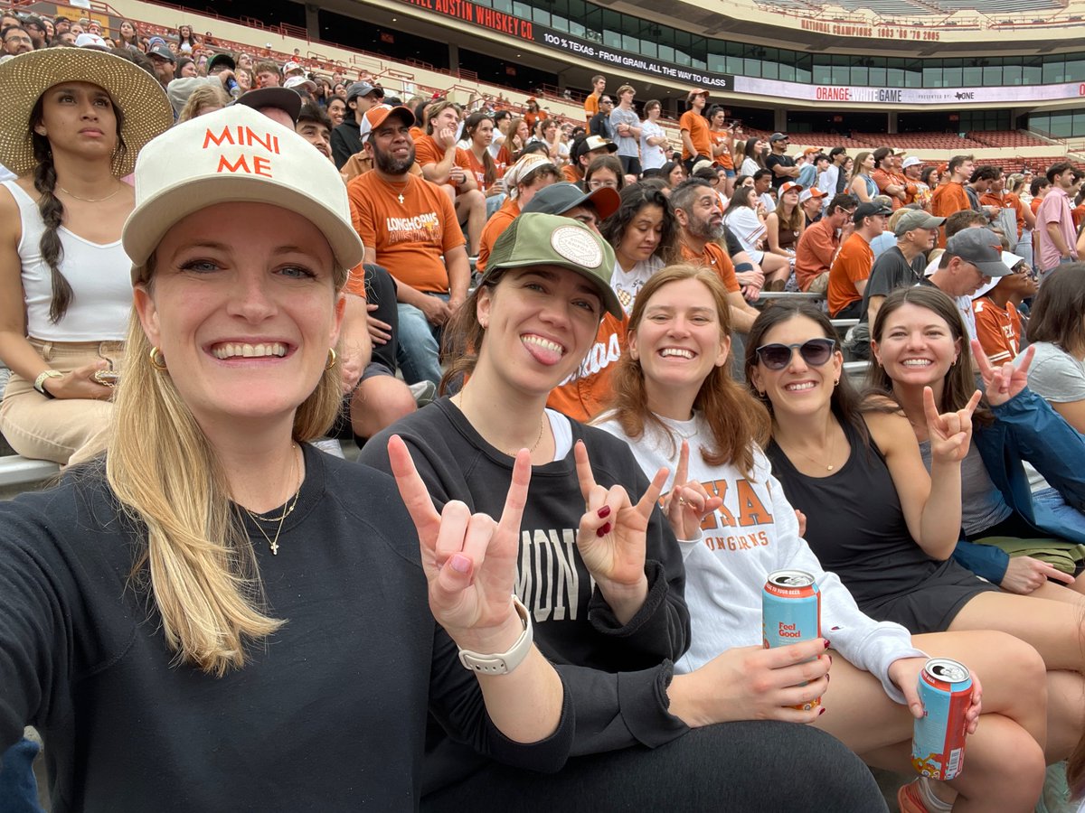 kbear1202's tweet photo. #hookem https://t.co/CPze1J1fIX