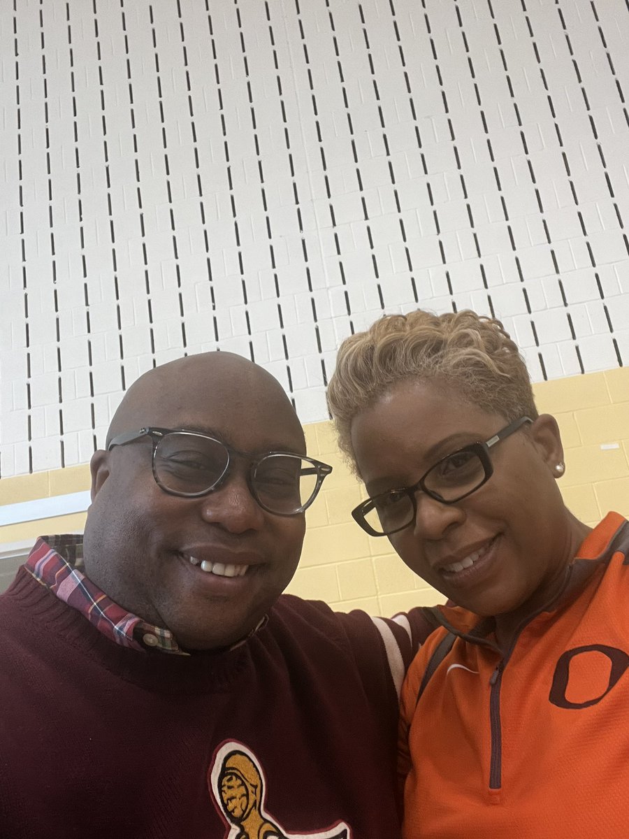 With Lady A @dstdreamcatcher at the @ops_district parent council meeting.  Such a great day for wellness! @timarella1 @CityOfOrangeNJ #goodtogreat #Orange💪🏾 movingintogreatness