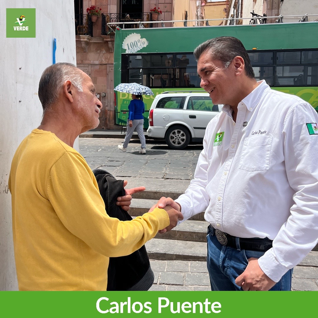 CarlosPuenteZAC's tweet photo. Siempre es un gusto es escuchar a mis paisanos y conocer de su voz cuáles son sus preocupaciones y propuestas. https://t.co/RKT38d4UwK