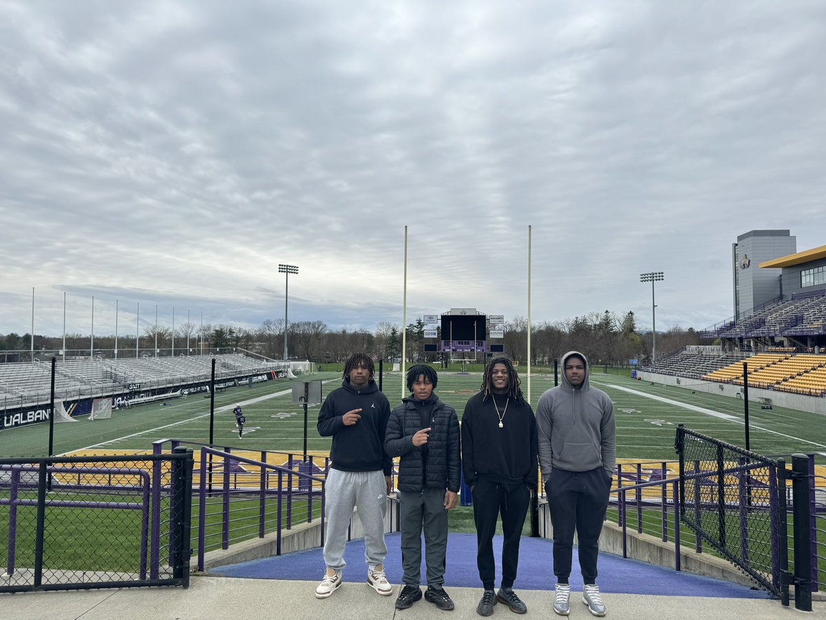 Great visit to @UAlbanyFootball to check our guy @ErvinWiggins2 out and let our next group of recruits see how a quality football program operates. Big thanks to @CoachFiacchi_UA for hosting