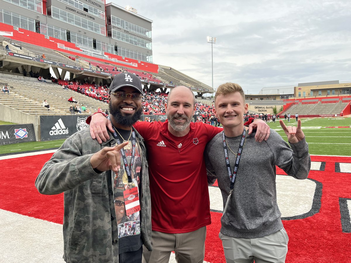 Awesome to have these 2 @astatefb greats @JdMckissic & @blakegrupe back on campus for our Pack Day spring game! #WolvesUp