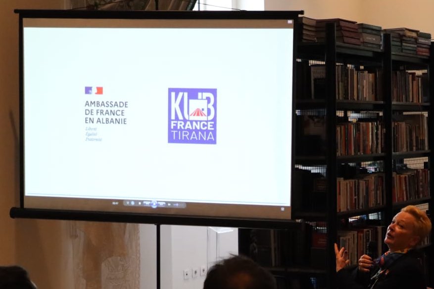 No better place than Albania Center for Openness and Dialogue #COD @kryeministriaal to share views on the role of #diplomacy #culture and @France_Albanie projects, including the May 13 🗓️public opening of @KubFranceTirana, a new digital &cultural 🇫🇷🤝🇦🇱 hub at the #TiranaPyramid