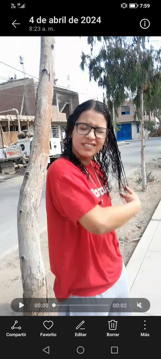 ¡ATENCIÓN! El pasado 02/04, Andrea Castillo Gamarra, de 16 años, salió de su hogar para recoger a su hermanito y nunca más regresó. Esa misma tarde fue vista por última vez en el Mercado Sarita Colonia, del Callao,  junto a Daniela Hernández, de 26 años, (1/1)