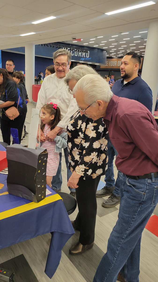 Jina Eksaengsri tweet media