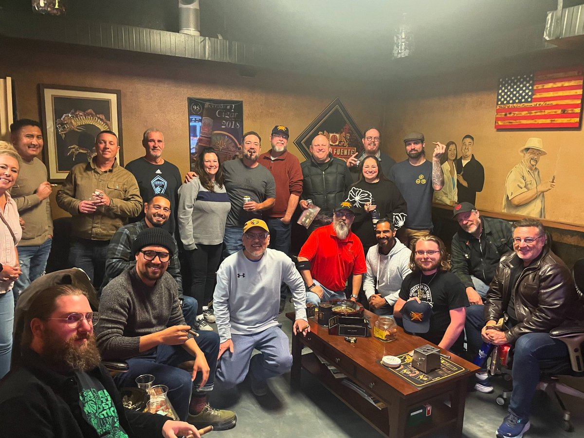 Thank you all that came out for the Talnua and Gurkha event we are missing so many people in this picture but again thank you all we had a blast #gurkha #gurkhanation #gurkhacigars #elcidscigarshop #elcidscigarlounge #elcidstobacco #cigarsmoker #cigarlounge #cigarshop #cigarevent