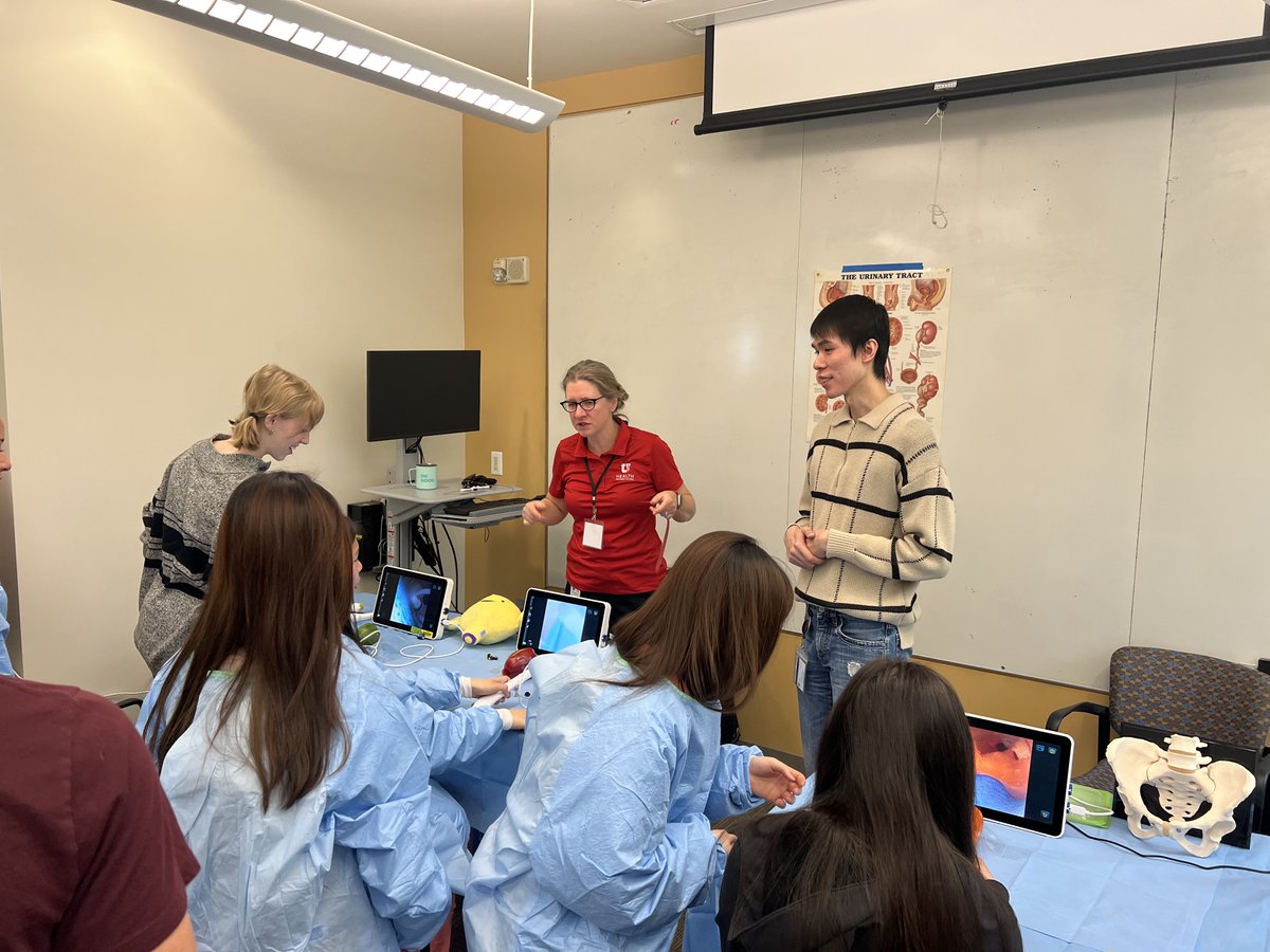 Great time this morning at Saturday Surgery Acadamy with over 180 high and middle school students! @UofUMedicine @UofUSurgery @UofUCTSurgery @JenVigneswaran @Gui_OliveiraMD @LutiNonu