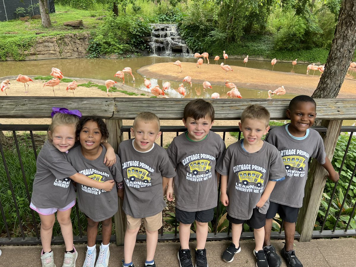 This past week, our 𝑲𝒊𝒏𝒅𝒆𝒓𝒈𝒂𝒓𝒕𝒆𝒏 𝑪𝒍𝒂𝒔𝒔𝒆𝒔 had a 💥blast💥 at the Caldwell Zoo in Tyler! Thank you to the Carthage ISD Education Foundation for allowing our students to LEARN and have FUN at the same time! 🐘🐆🦜❤️🐾 #WhereBulldogsBegin