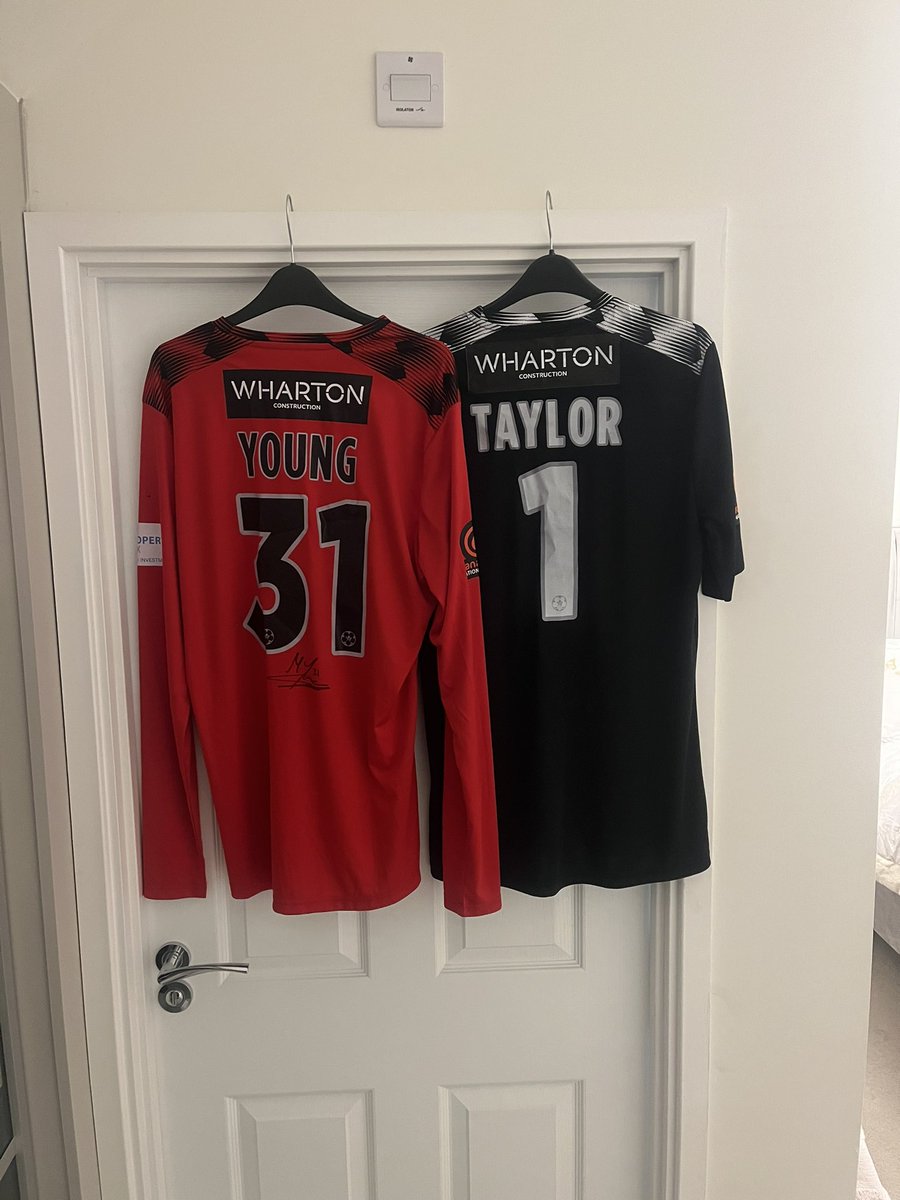 Another season ✅ thank you for the support! @Official_Darlo It’s been a tough one personally on and off the pitch for various reasons but proud of the lads with how it’s finished 🖤🤍 @mattyoungg1 been superb since he came on loan, top lad and top GK with a big future ahead 🧤