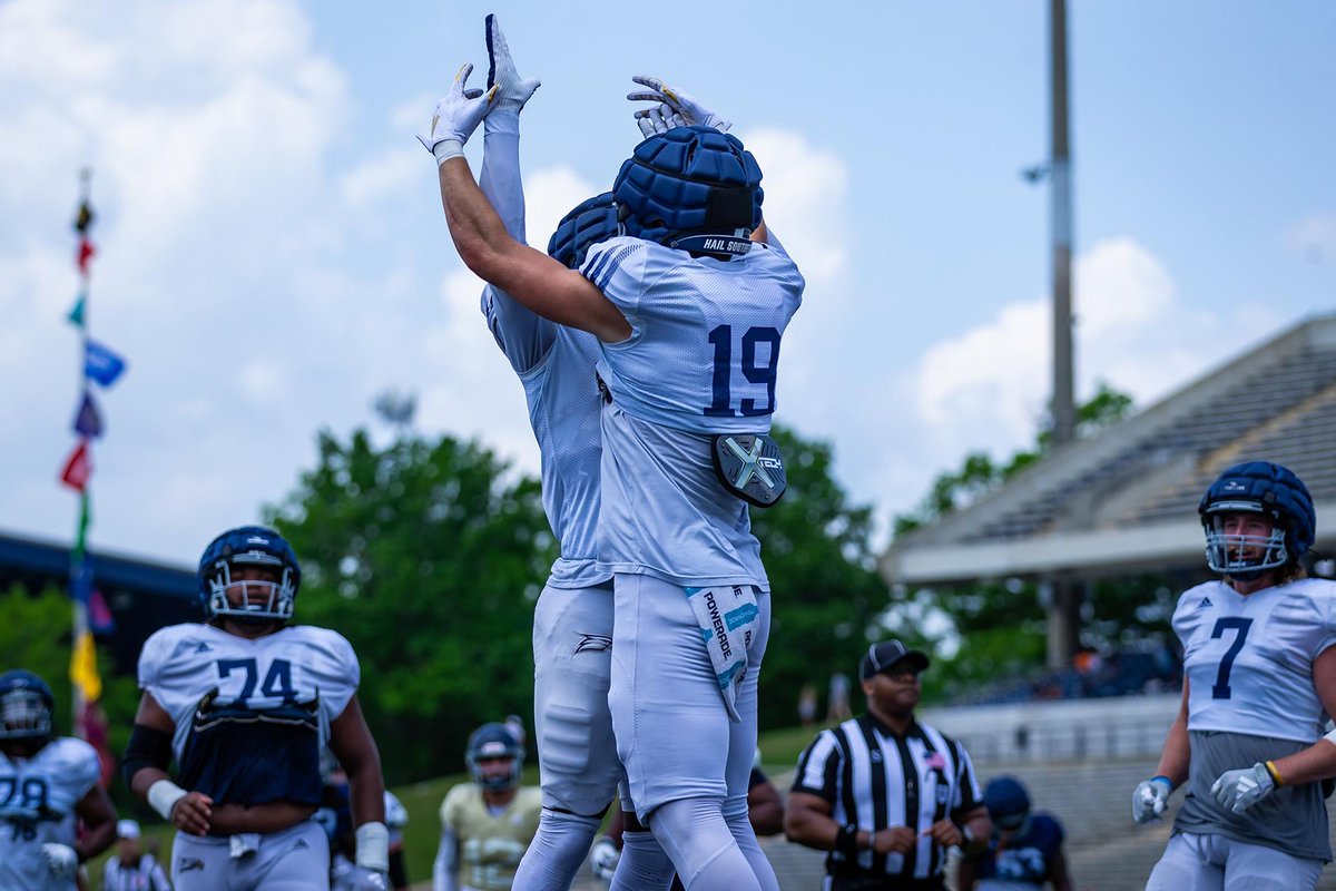 Blue Squad Victorious In Spring Game, Winning 37-28 📰 bit.ly/4aVnjTK #HailSouthern
