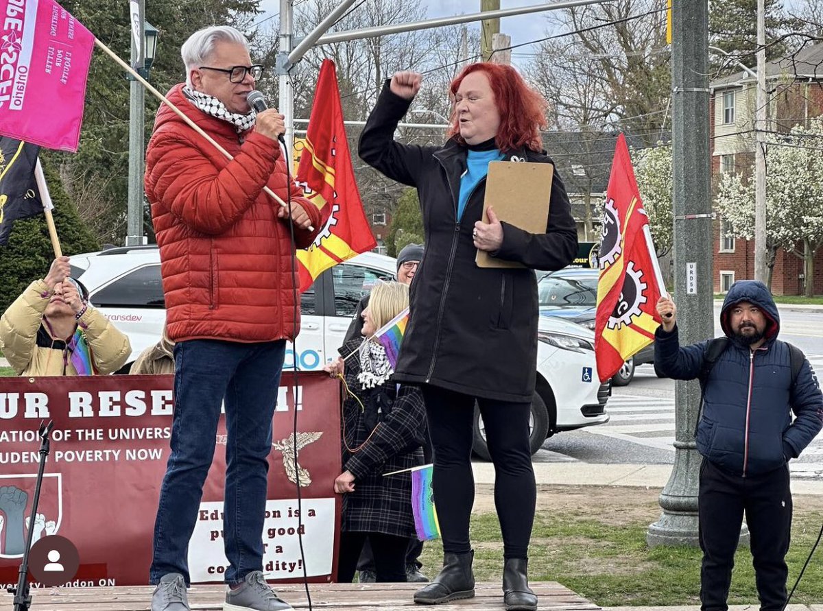 kernaghant's tweet photo. Great to see @Ldn_Labour, @OFLabour, @CUPEOntario &amp; many others supporting Graduate Teaching Assistants fighting for a #FairDealNow &amp; an end to the #StrikeAtWestern. #ONpoli #ONpse @PSAC610 https://t.co/peDAG5v9iM