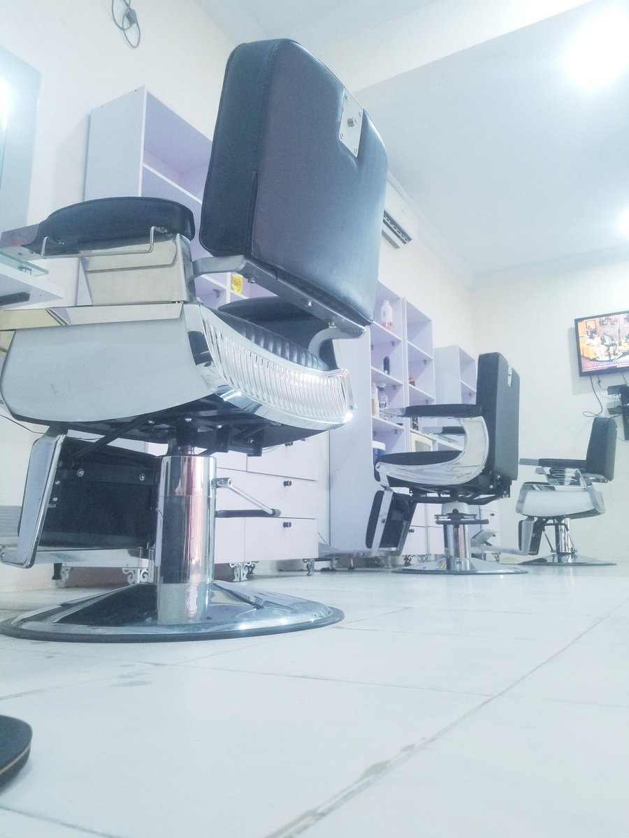 vipbarber_kt's tweet photo. @vipbarber_kt https://t.co/m4bZdOHG1I