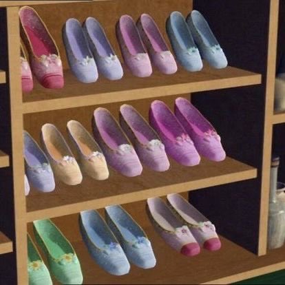 eliesaaabs's tweet image. mentally im here