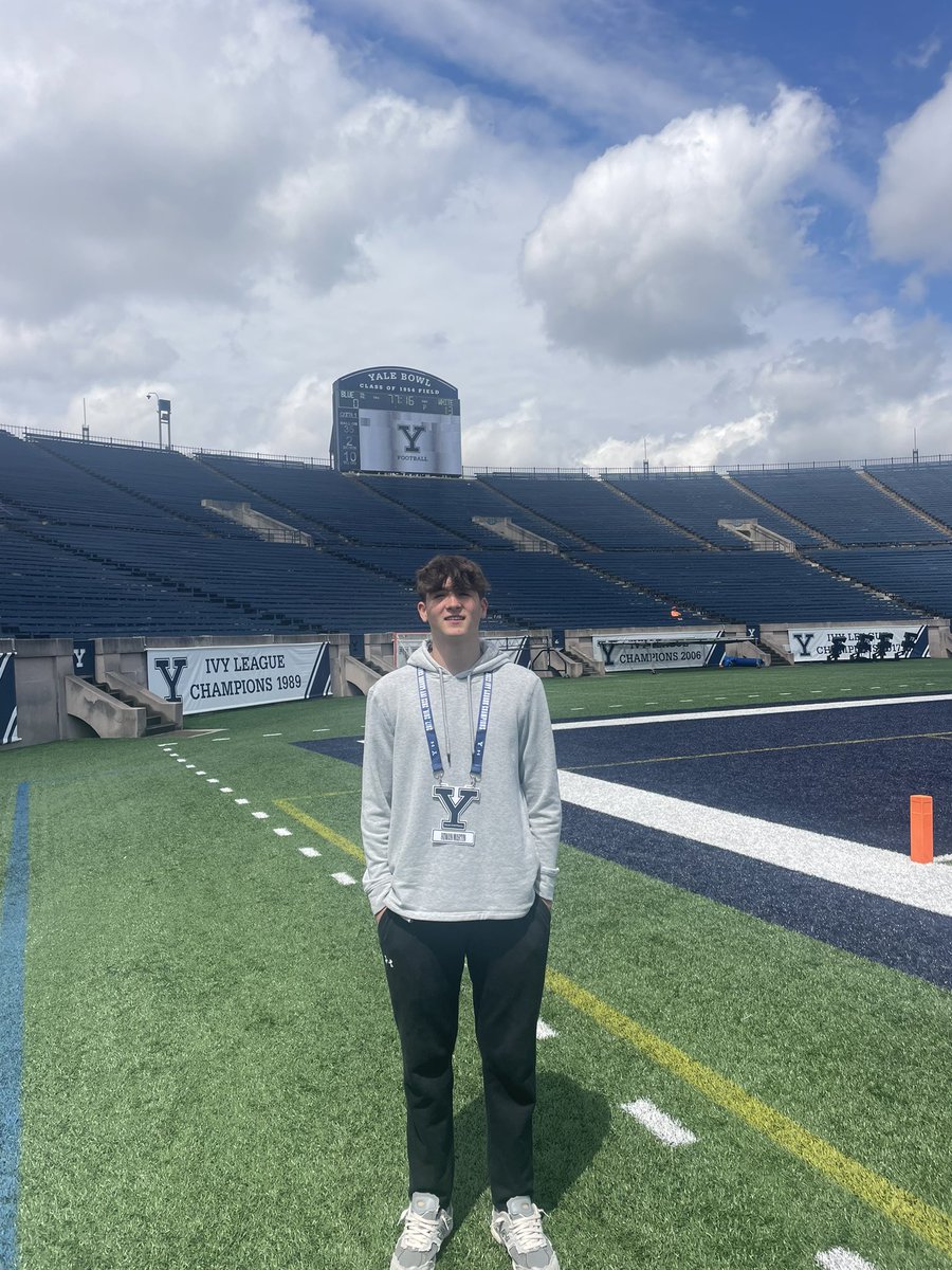 Had a great time @yalefootball Spring Game! Thank you to all the staff for having me! @AlexKurtzYale @coach_smcgowan @coachbeats @WillistonFB @PRZ_CoachSilva