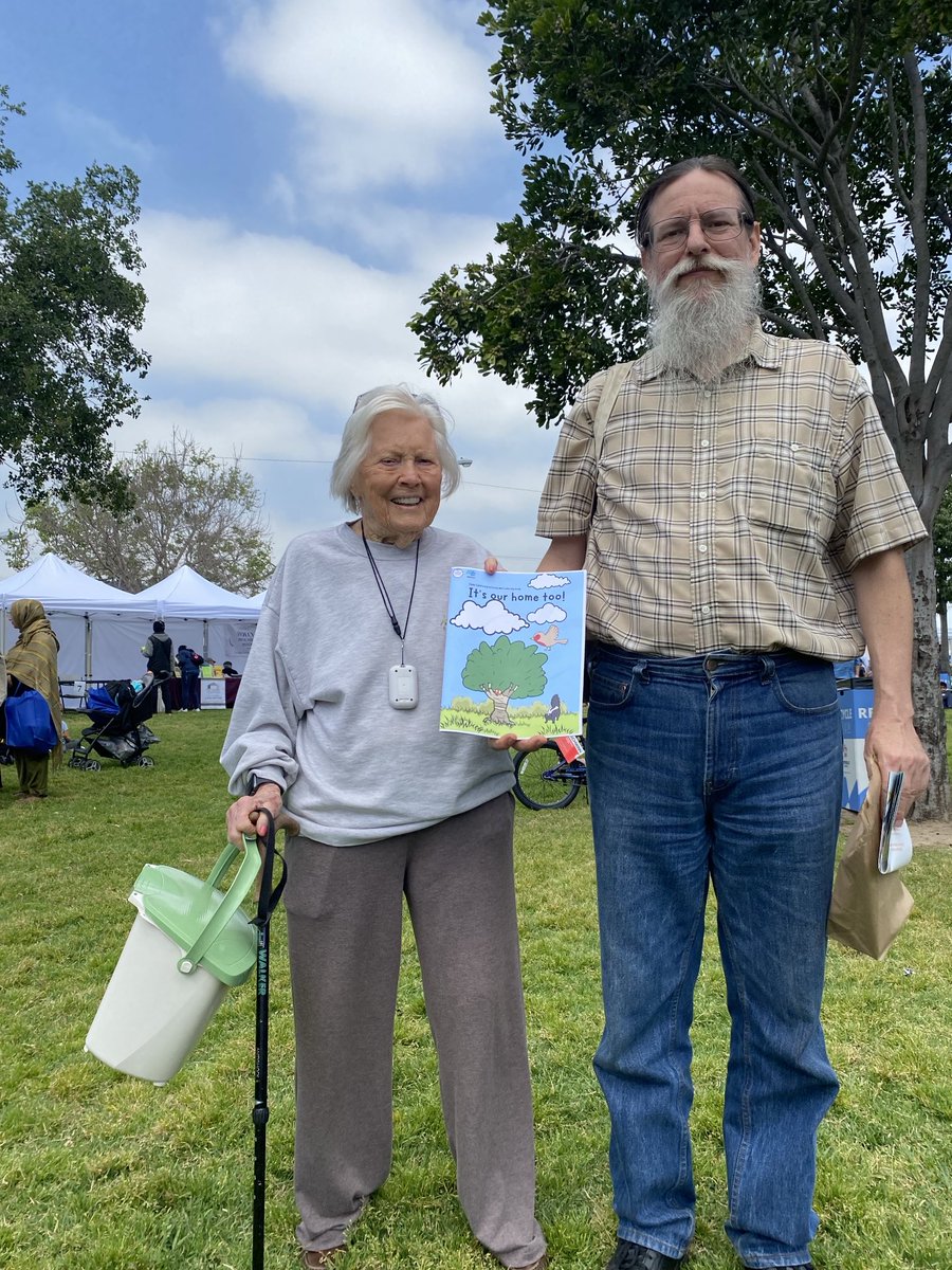 This 100-year old Hawthorne resident wants you to know that she helps keep California clean! #CCCD24 #CleanCA @CAgovernor @CA_Trans_Agency