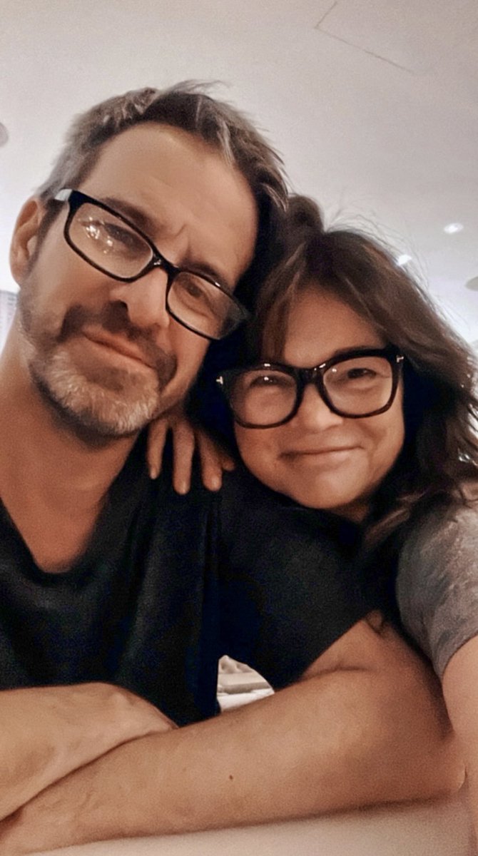 We were coming off a 14-hour day, were both exhausted, and hadn’t eaten since lunch. She took this pic with her phone across a hotel bar. If you’re going to post a first pic, it might as well be one where ya ain’t nothing but happy. — with @Wolfiesmom