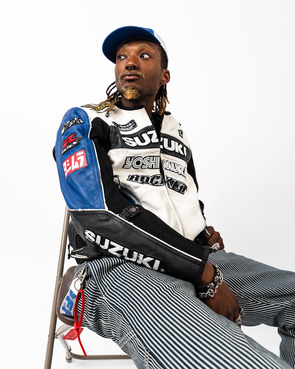 Fuckoffquan's tweet photo. Yall not ready for the other looks 😳🤒 https://t.co/FNk5EA7WBV