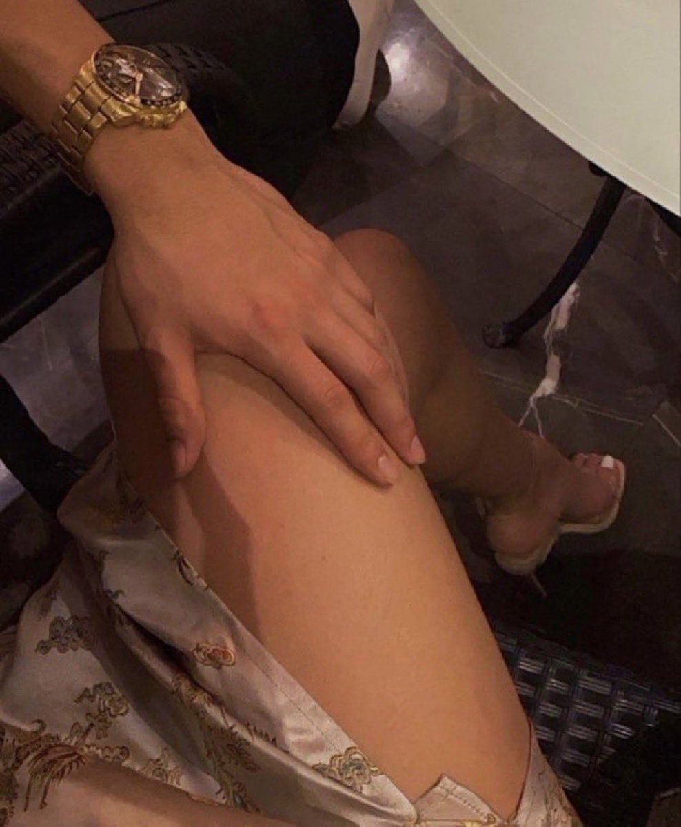 Couple Pics (@4upicsart) on Twitter photo 