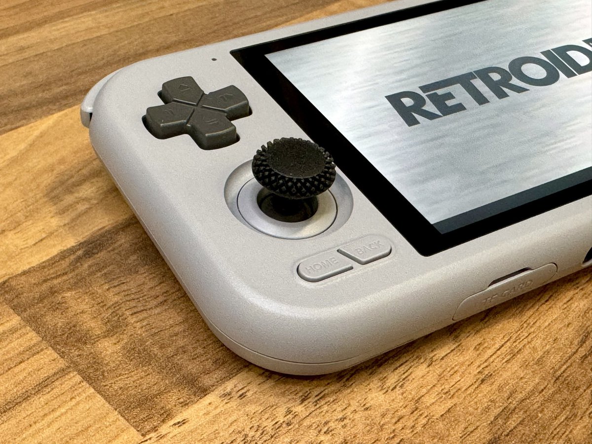 SakuraRetroModd's tweet photo. Quelques nouveautés pour ce week-ends, Sticks profile Haut pour la #RetroidPocket4 un mod sticker #Gameboy (et plein d’autre) pour la nouvelle #RG35XXPlus et les boutons #PlayStation pour la #RG405V ! Dispo sur Etsy 🙌: 
https://t.co/UscE1ozZQ8

#SakuraRetroModding #Retrogaming #Modding